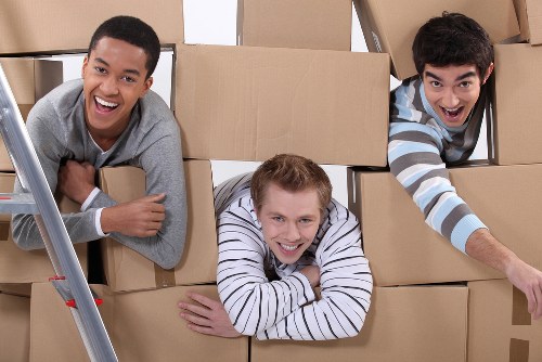 Local moving service pricing tailored to Chiswick homes and routes